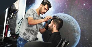 آرایشگاه مردانه رئال