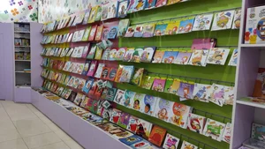پاتوق کتاب اهواز 4
