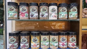 فروشگاه آجیل و خشکبار نوژا 3