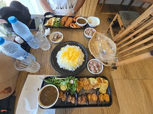 badban sea food restaurant