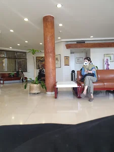دکتر شمشیرساز
