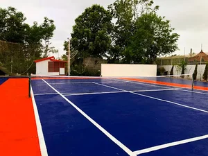 Kian Tennis Court