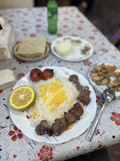 رستوران کاروان