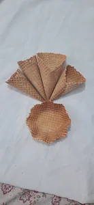 نان بستنی دلارا