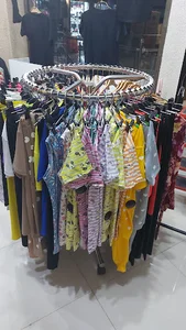 فروشگاه لباس روژان