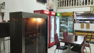 رستوران آریا