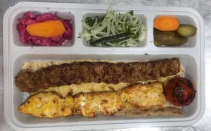 تهیه غذای زعفران 3