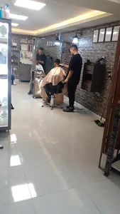 آرایشگاه تهی