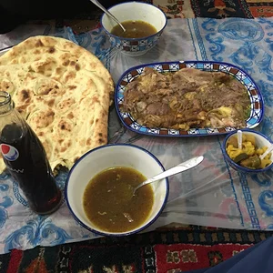 طباخی وحدت