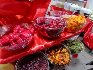 لبنیاتی و خشکبار هژبری