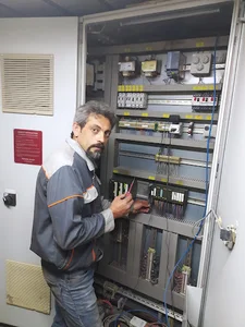 خدمات برق