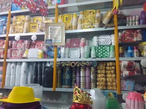 فروشگاه یکبارمصرف قائم
