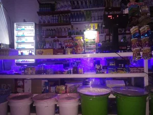 سوپر مارکت گلسرخ(علی قیاسی) 4