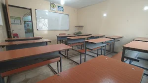 دبیرستان نور ولایت