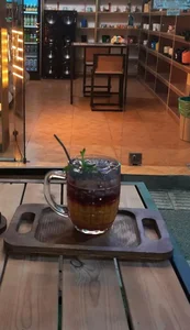 Delana Cafe کافه دلانا 3