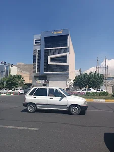 ساختمان ژست مرکز لیزر