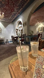 به وقت هیچ