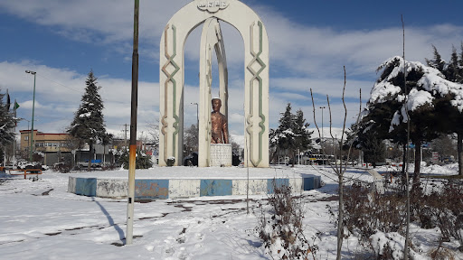 میدان آزادگان