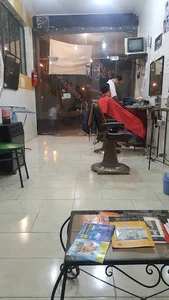 آرایشگاه حمید