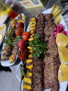 رستوران شاهین 2