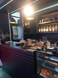 كافه فست فود دلا cafe and fasfood della