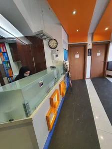 دکتر حسین آقامیری