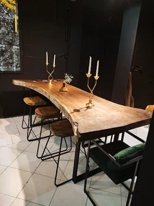 گالری عناب چوب