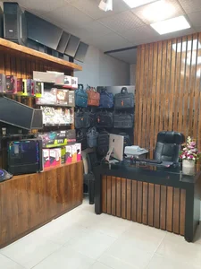 هشتگ کامپیوتر 4