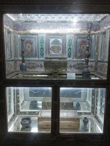 عمارت کلاه فرنگی موزه پاریس