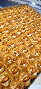 بستنی سه رنگ محمد و معین