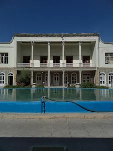دانشکده دانش پژوهان پیشرو