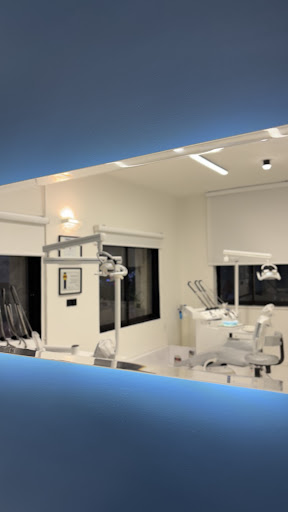مطب دندانپزشکی دکتر ملاحی