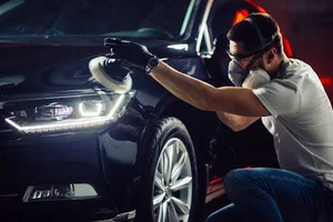 اولین مرکز تخصصی خودروهای برقی ایران باقری