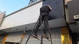 خرده‌کاری و برق‌کاری ساختمان در پیروزی 5