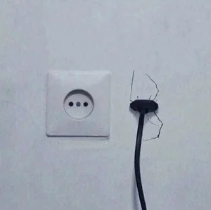 استودیو عآذ