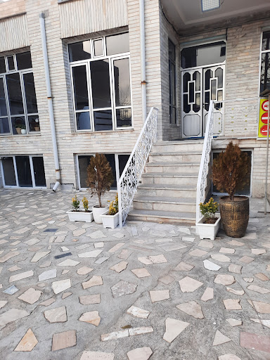 آموزشگاه رانندگی لاحقی