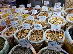 خشکبار گردو آلو آلوچه زردآلو قیسی کشمش حامدی