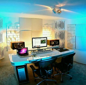 Studio Mosafer