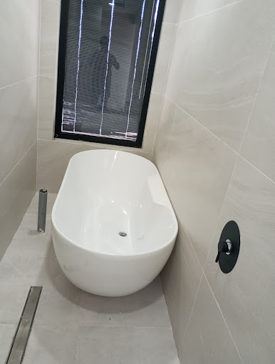 تاسیسات امیرمهدی