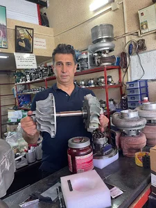 فروشگاه و تعمیرگاه شیراز توربو