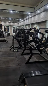 آکادمی تناسب اندام ارشک