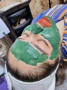 پاکسازی پوست(فیشال) مرجان آرا 3