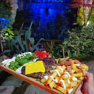 کافه فست فود ژاو