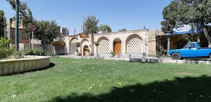 برج شیشه ارگ