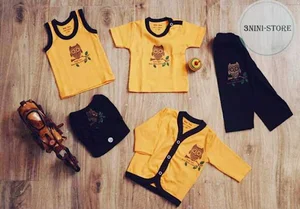 پوشاک بچگانه سه نی نی