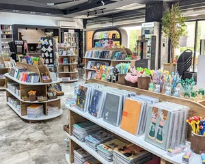 مرکز کتاب خانواده 3