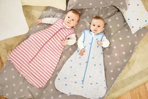فروشگاه لباس جانان لباس بچه و زنانه و مردانه