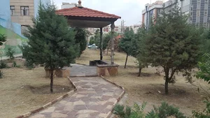 بوستان آلاچیق