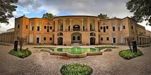 باغ اکبریه بیرجند؛گشتی دل‌چسب در میان طبیعت و تاریخ | مجله علی بابا