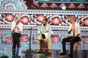 آموزشگاه موسیقی طنین